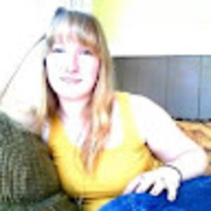 Meet your Posher, Caity